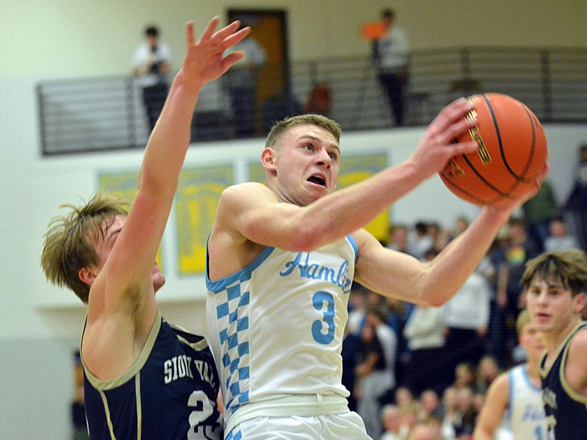 Feb. 5 Boys Basketball Roundup - No. 2 Hamlin coasts past No. 4 Sioux Valley in Monday action 